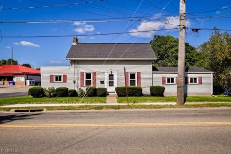 126 Lake Avenue NE Massillon OH 44646