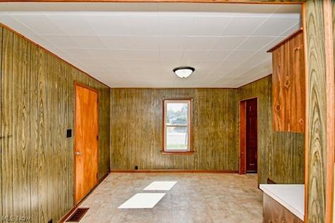 126 Lake Avenue NE Massillon OH 44646