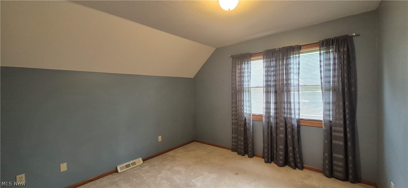 19457 Stony Point Drive Strongsville OH 44136