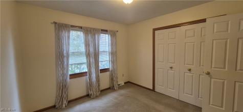 19457 Stony Point Drive Strongsville OH 44136