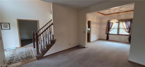 19457 Stony Point Drive Strongsville OH 44136