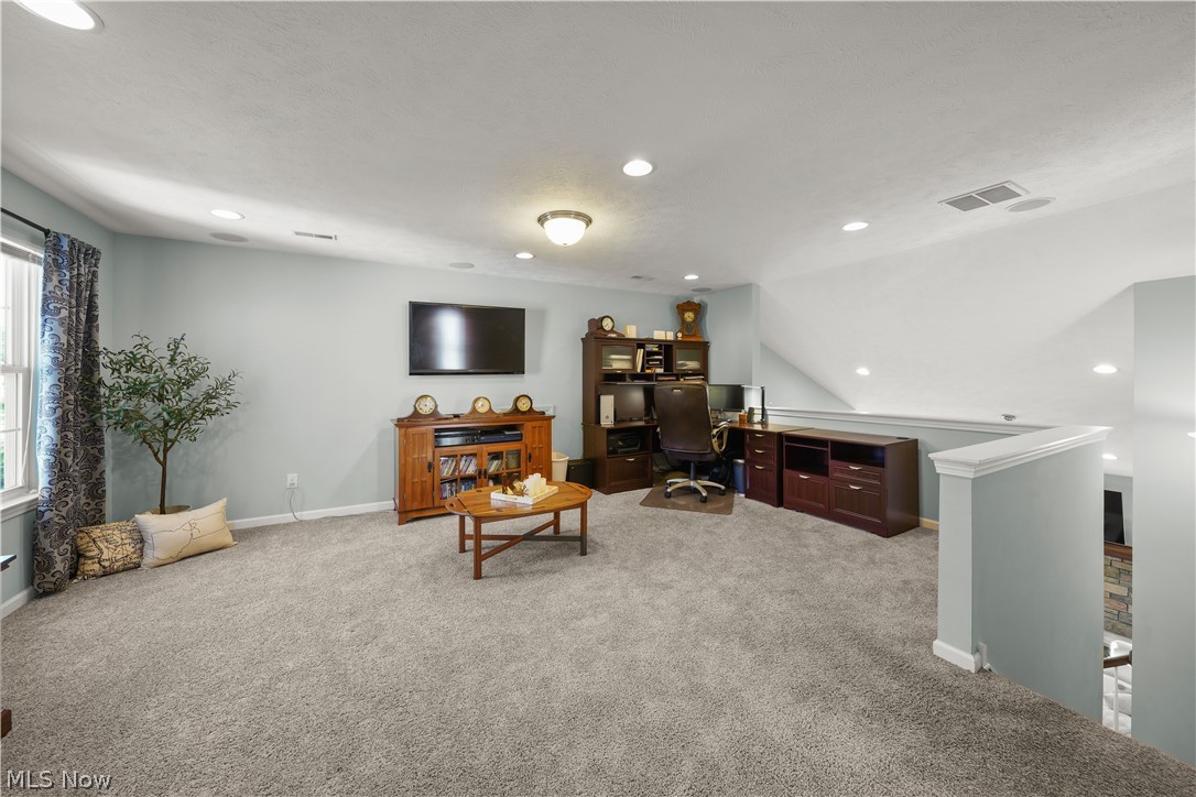 10424 Maryland Street Aurora OH 44202