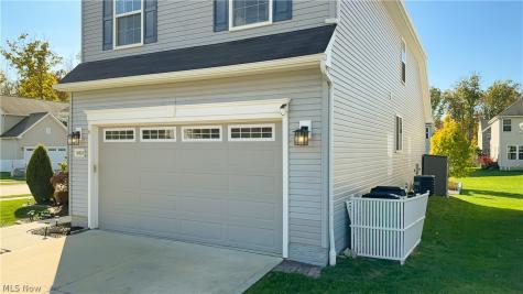 10424 Maryland Street Aurora OH 44202
