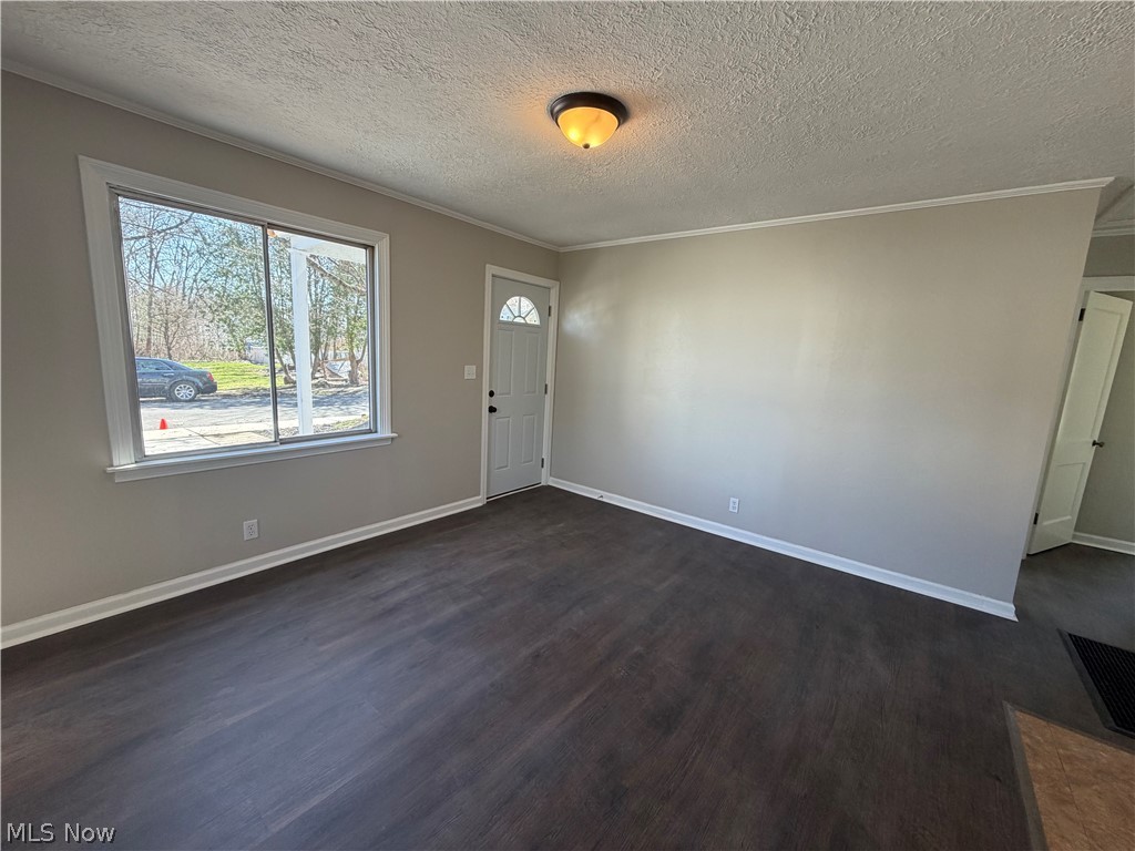510 Sherman Niles OH 44446