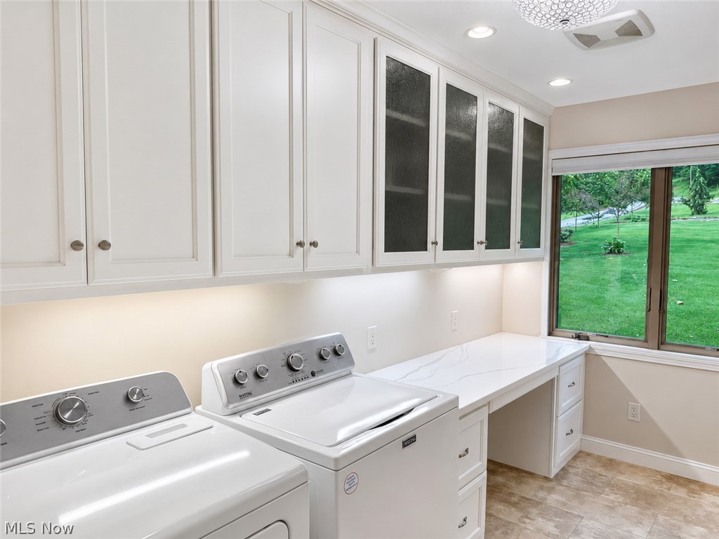8745 Locust Street SW Sherrodsville OH 44675
