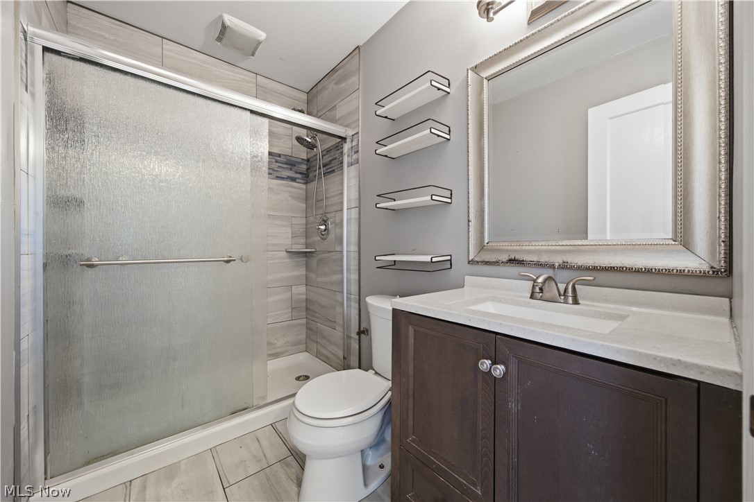 13216 Crossburn Avenue Cleveland OH 44135