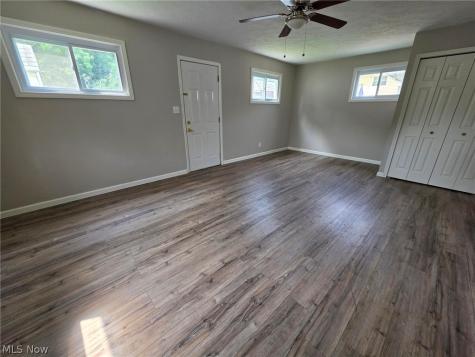 12813 Guardian Boulevard Cleveland OH 44135