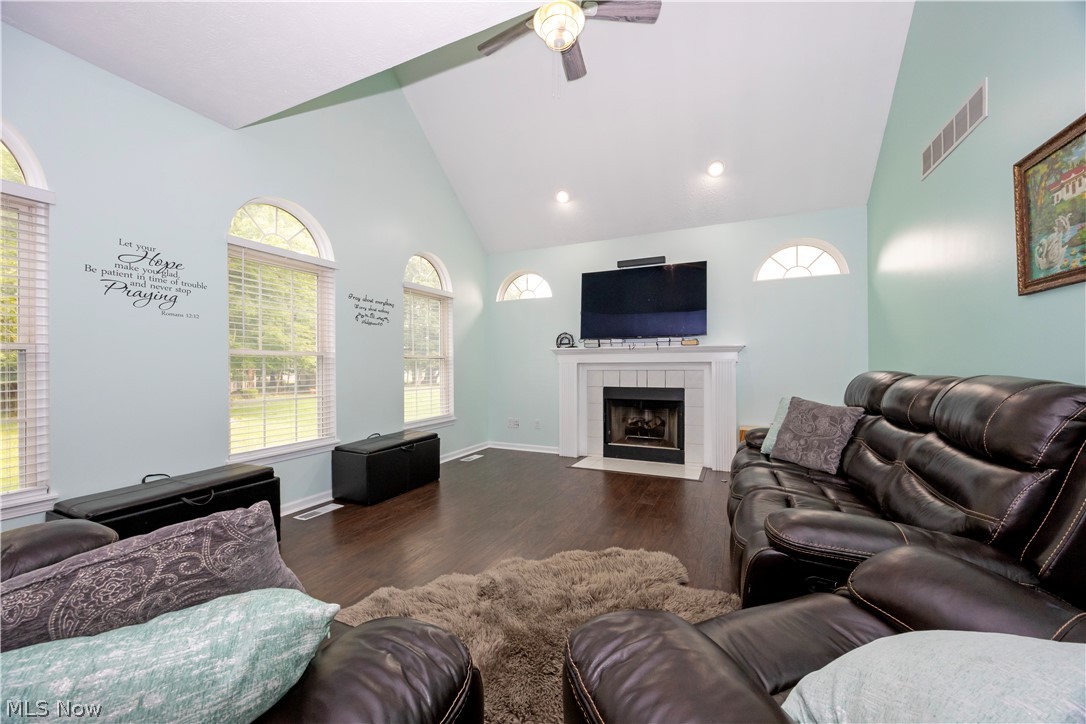 1147 Dover Drive Medina OH 44256