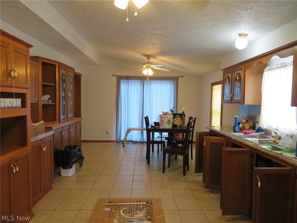 4135 Avon Road NE Carrollton OH 44615