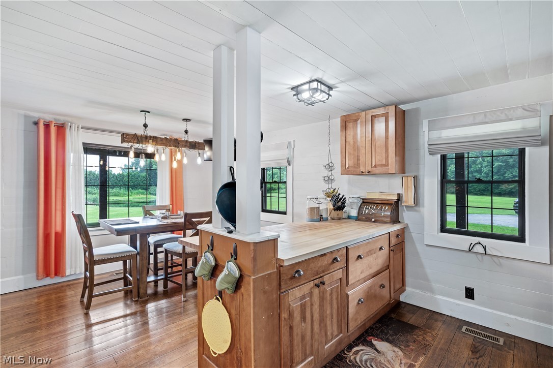 17020 Heiser Road Berlin Center OH 44401