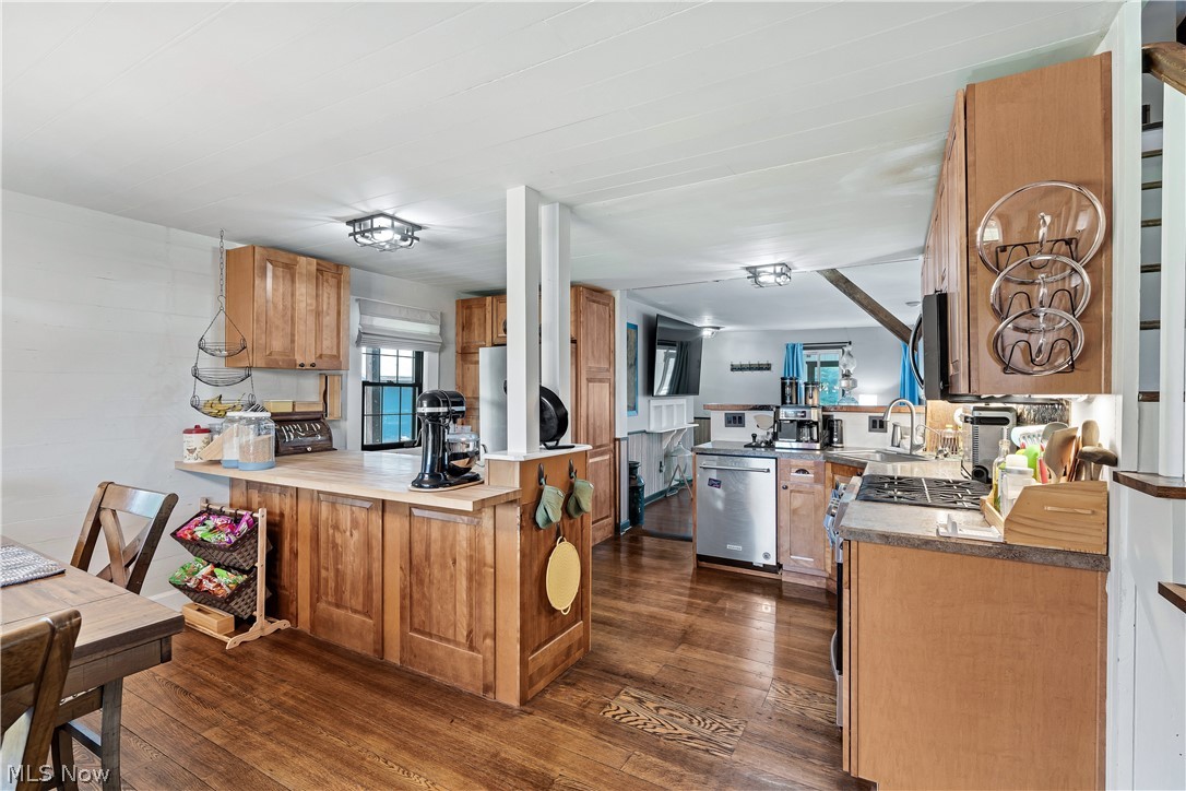 17020 Heiser Road Berlin Center OH 44401