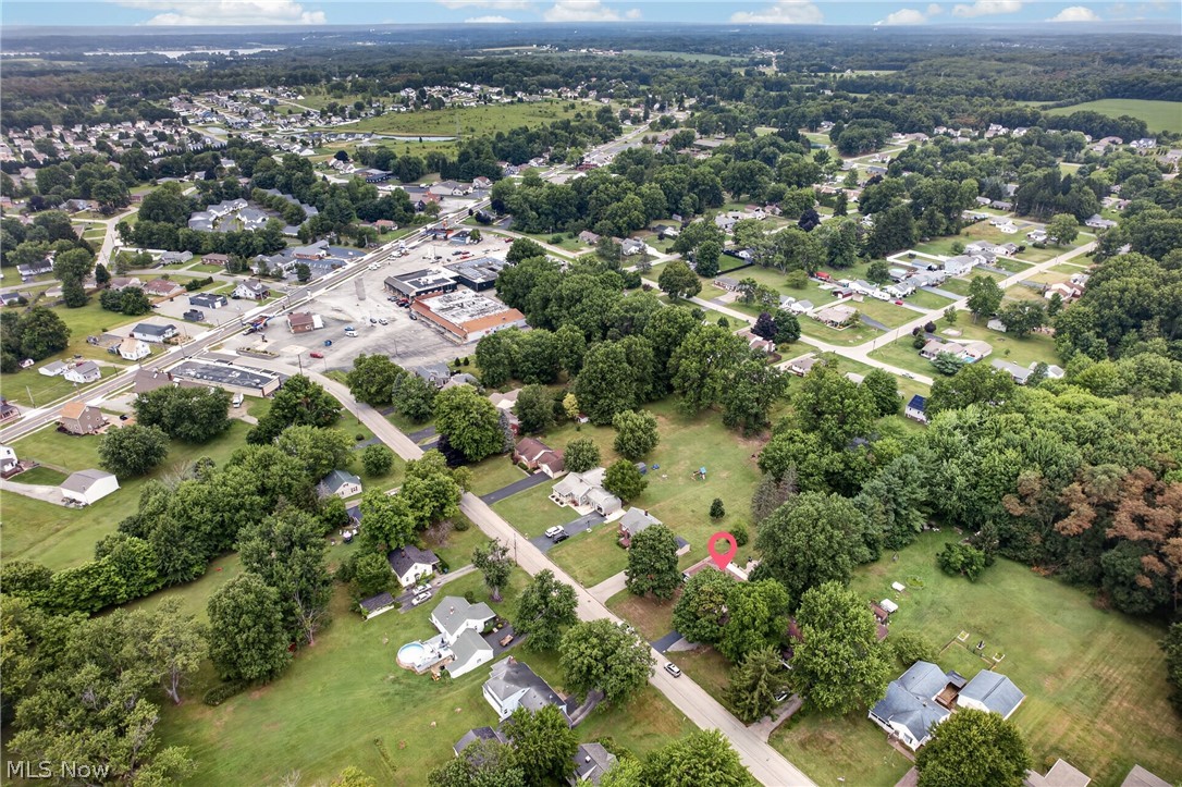 33 Sycamore Drive New Middletown OH 44442