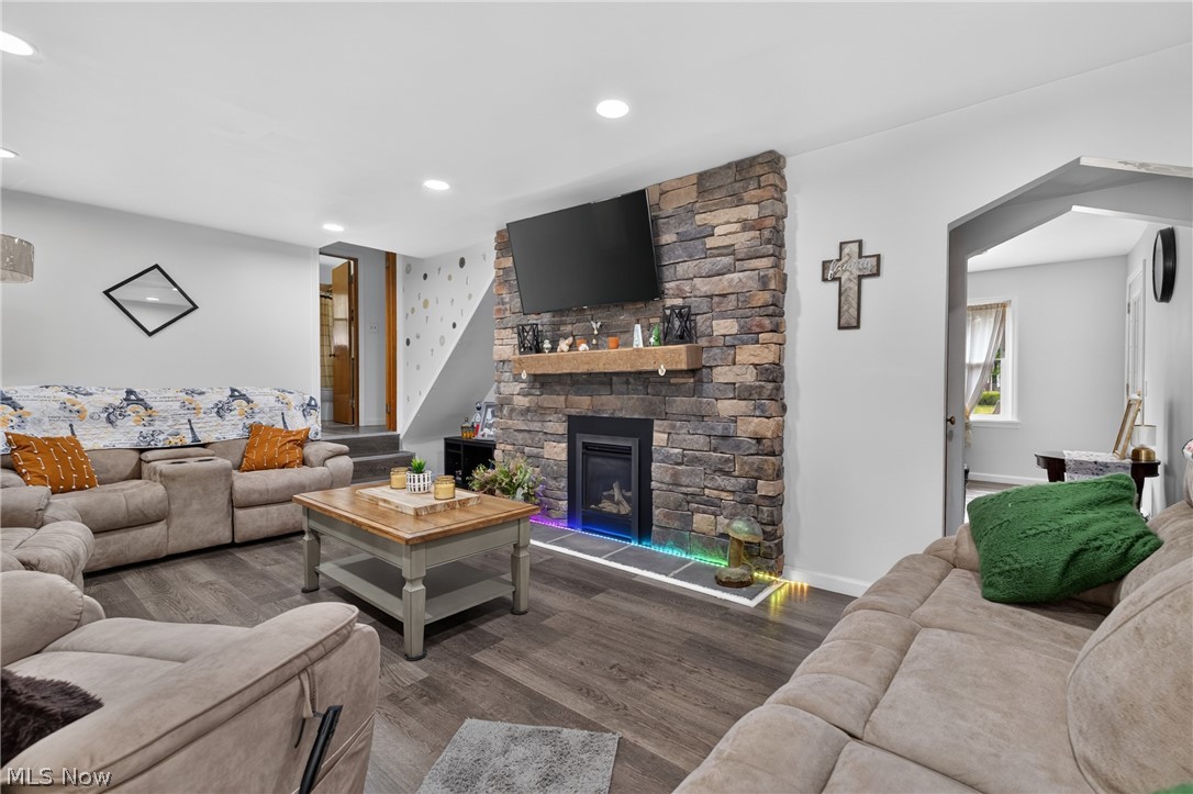 33 Sycamore Drive New Middletown OH 44442