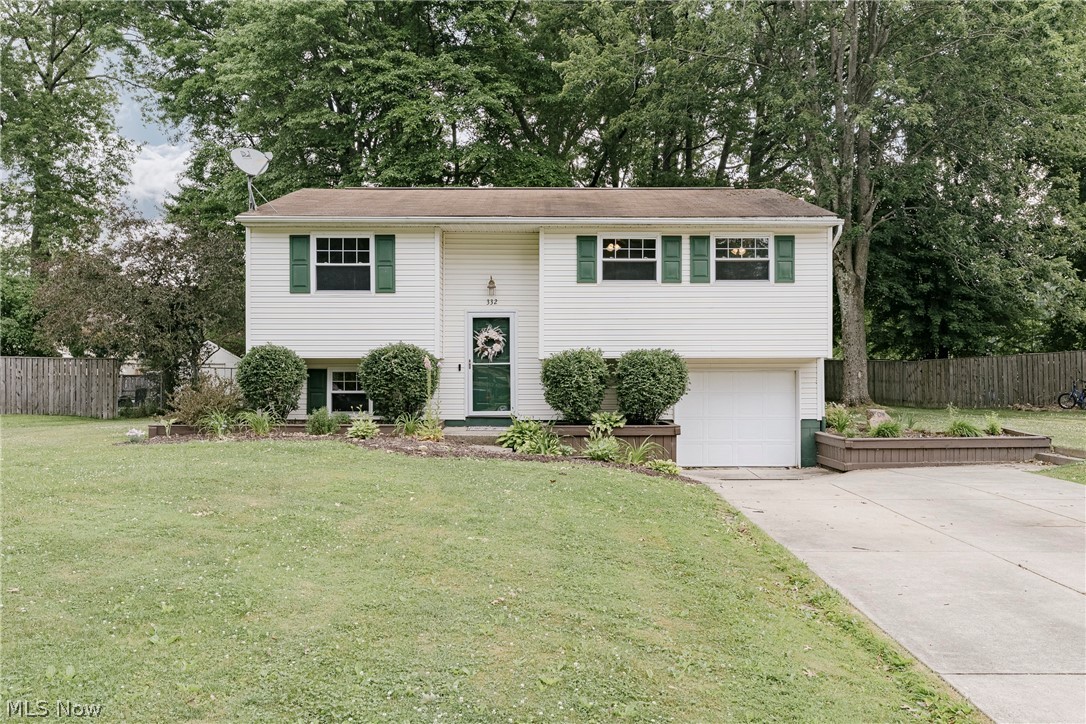 332 Stahl Avenue Cortland OH 44410