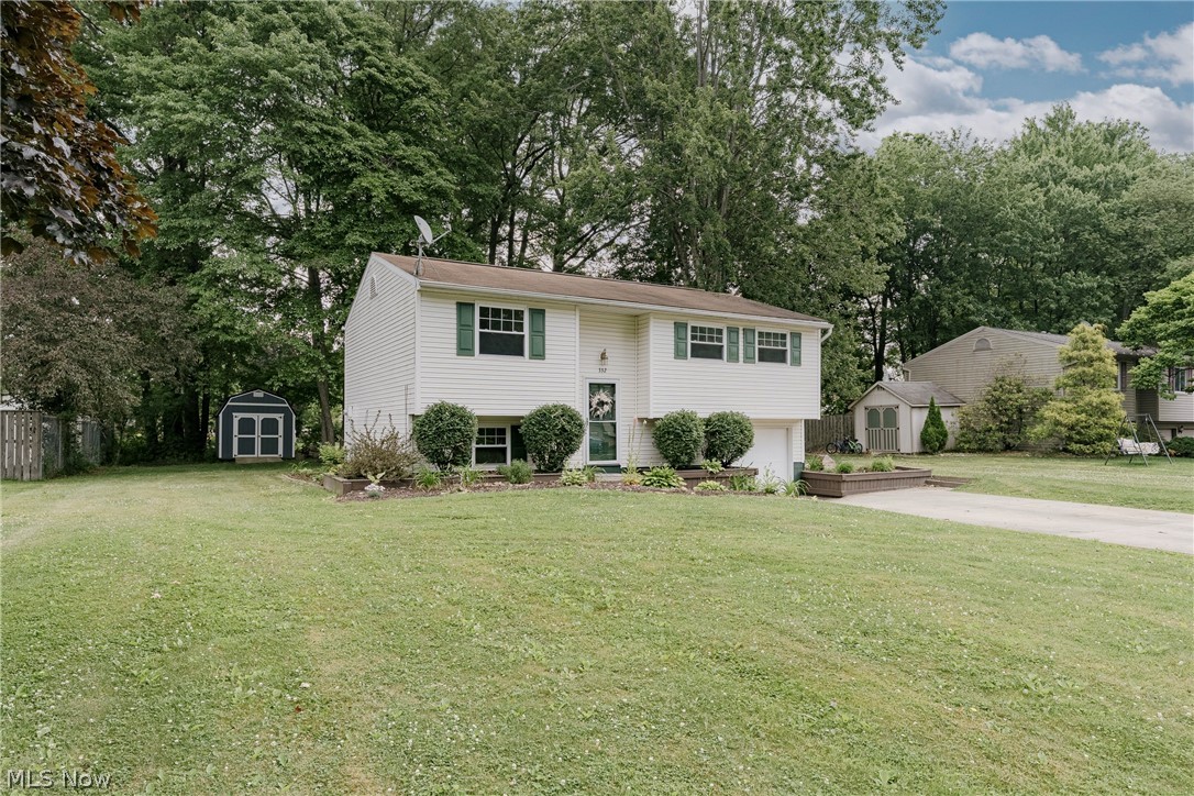 332 Stahl Avenue Cortland OH 44410
