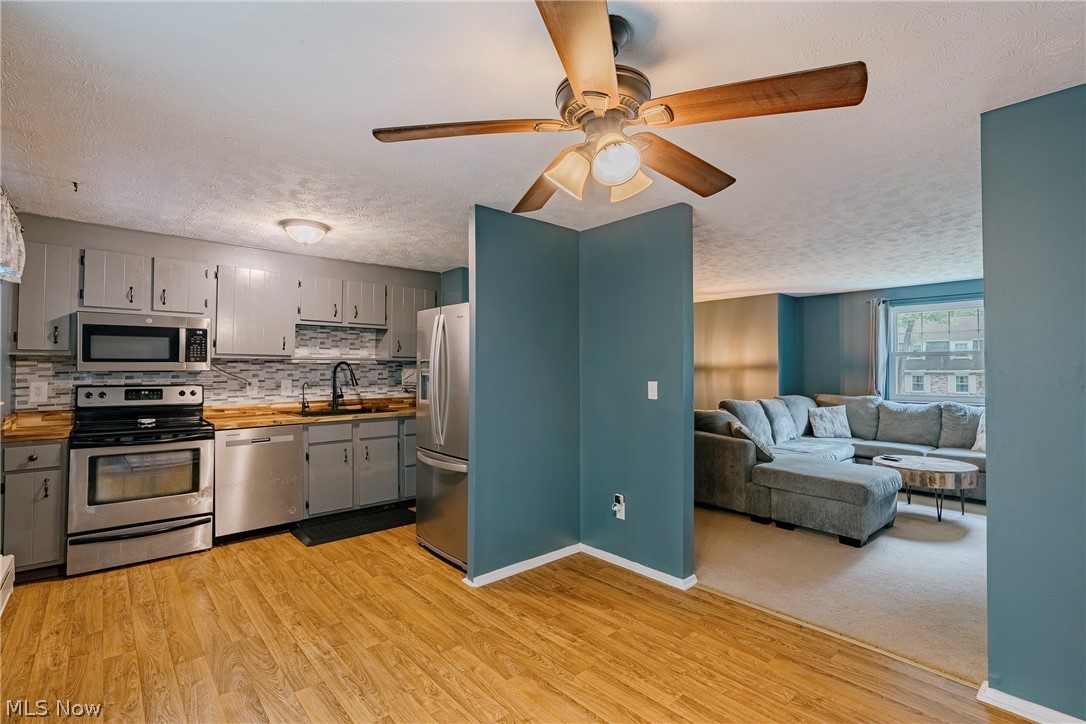 332 Stahl Avenue Cortland OH 44410