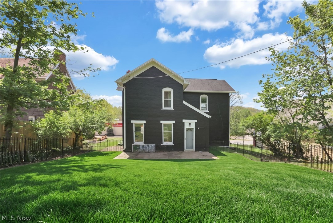 167 W Main Street New Concord OH 43762