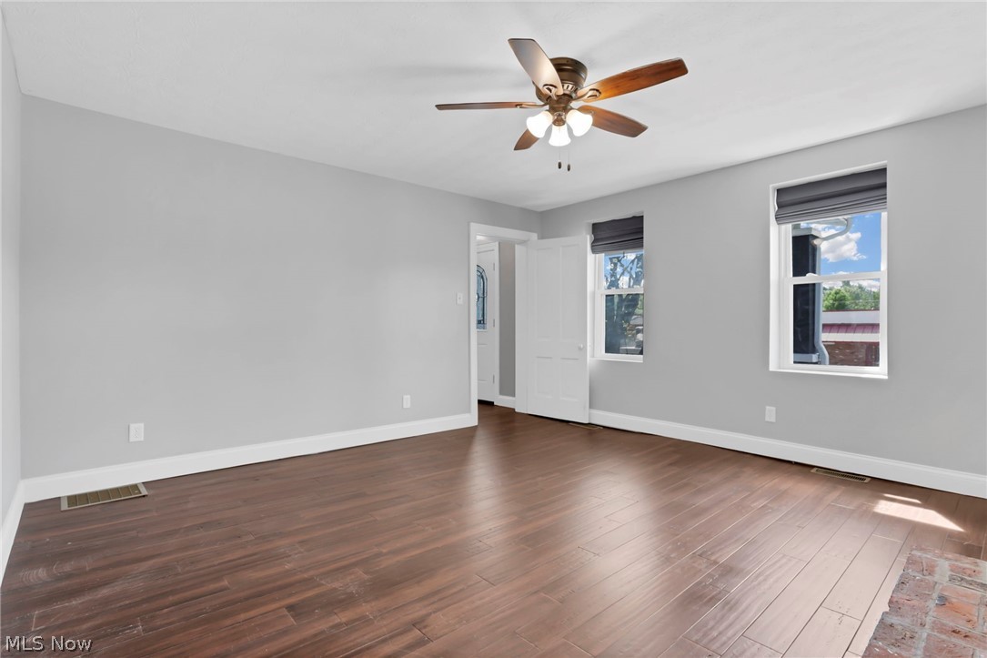 167 W Main Street New Concord OH 43762