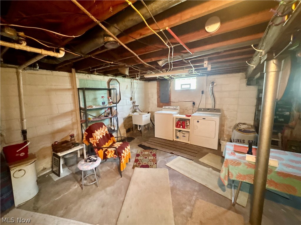 358 Hedges Street Hopedale OH 43976