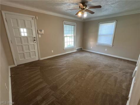 530 Darlington Drive Bedford OH 44146