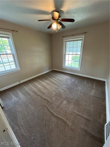 530 Darlington Drive Bedford OH 44146