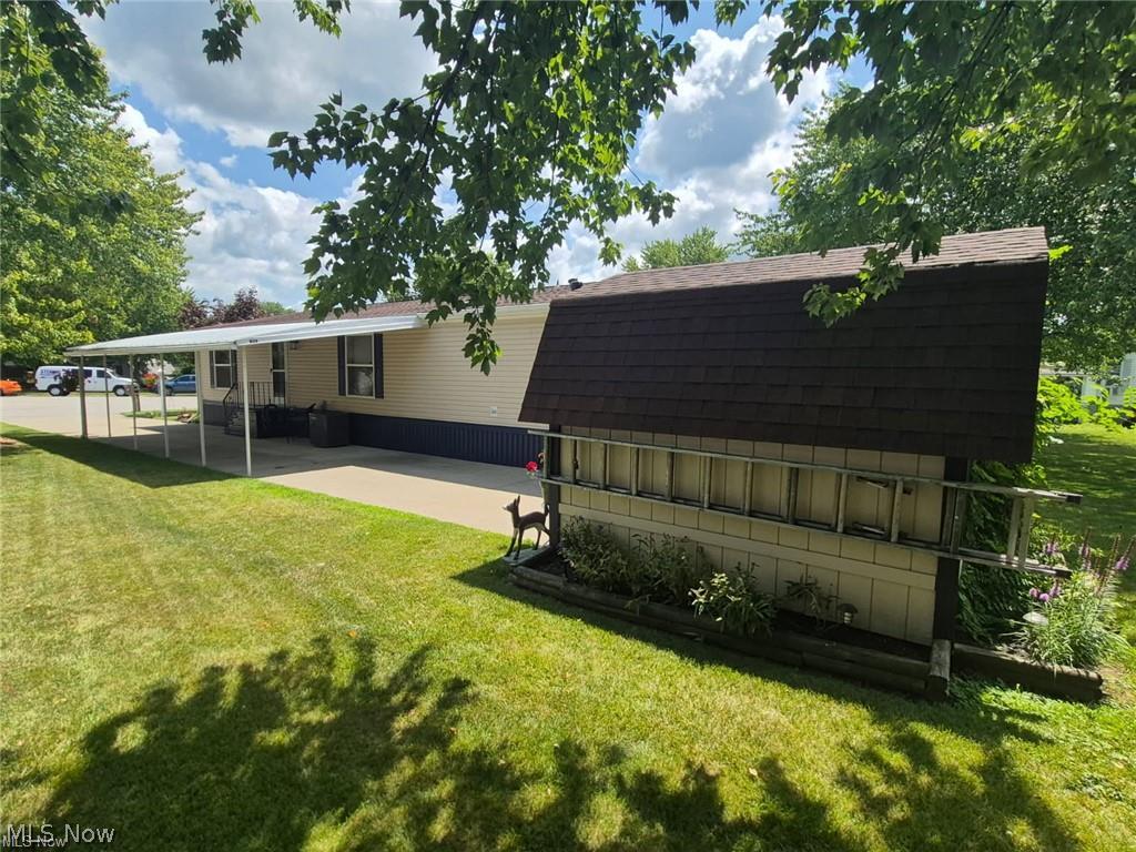 208 Birchbark Drive Elyria OH 44035
