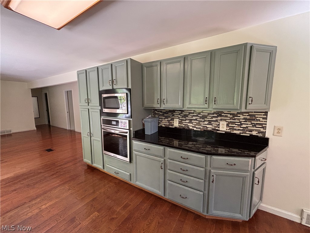514 Michael Lane Zoar OH 44697