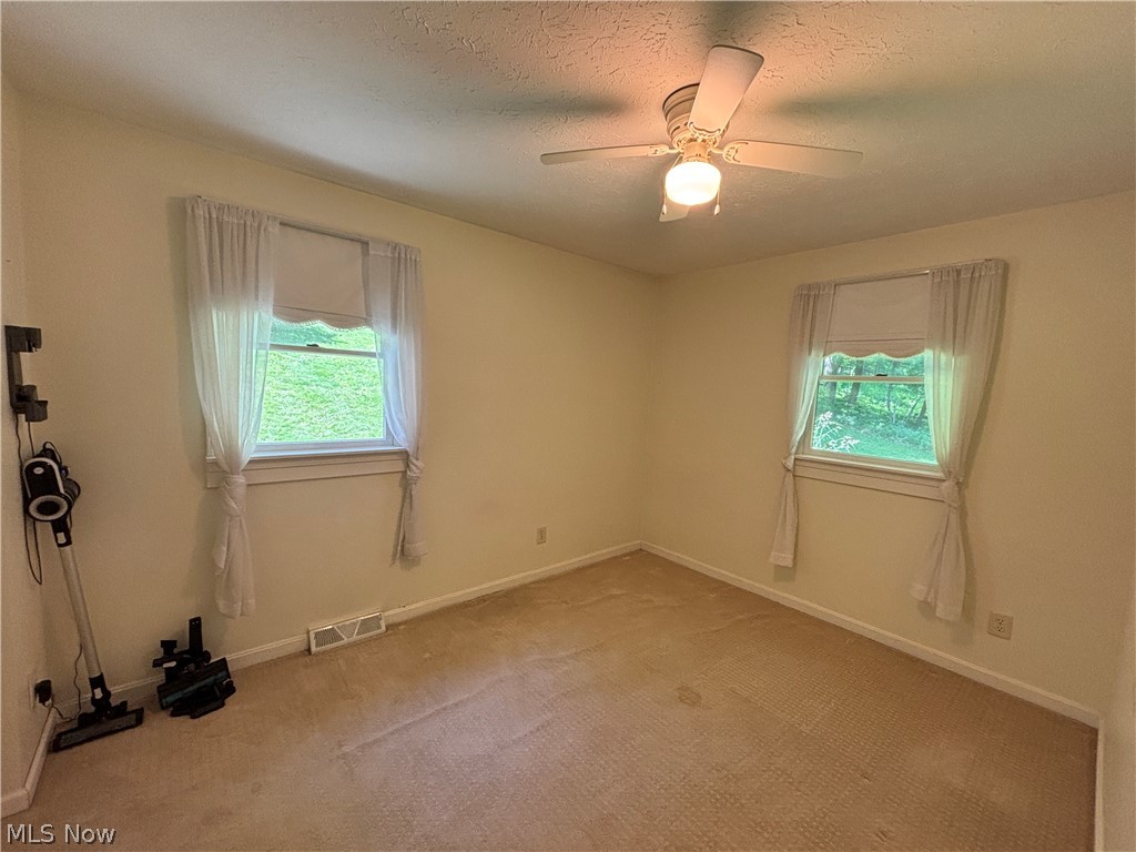 514 Michael Lane Zoar OH 44697