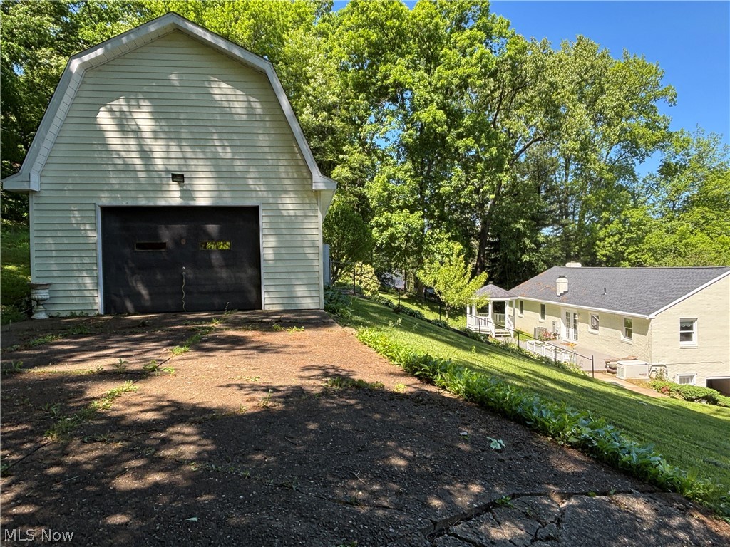 514 Michael Lane Zoar OH 44697