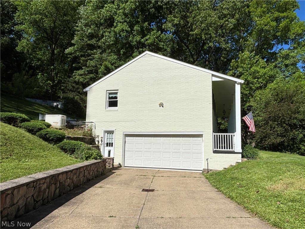 514 Michael Lane Zoar OH 44697