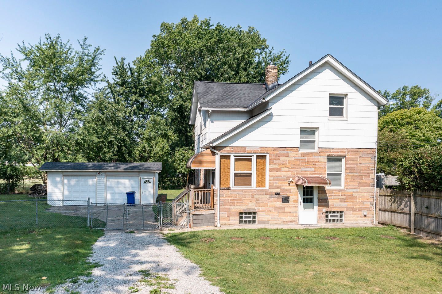 10408 Briggs Road Cleveland OH 44111