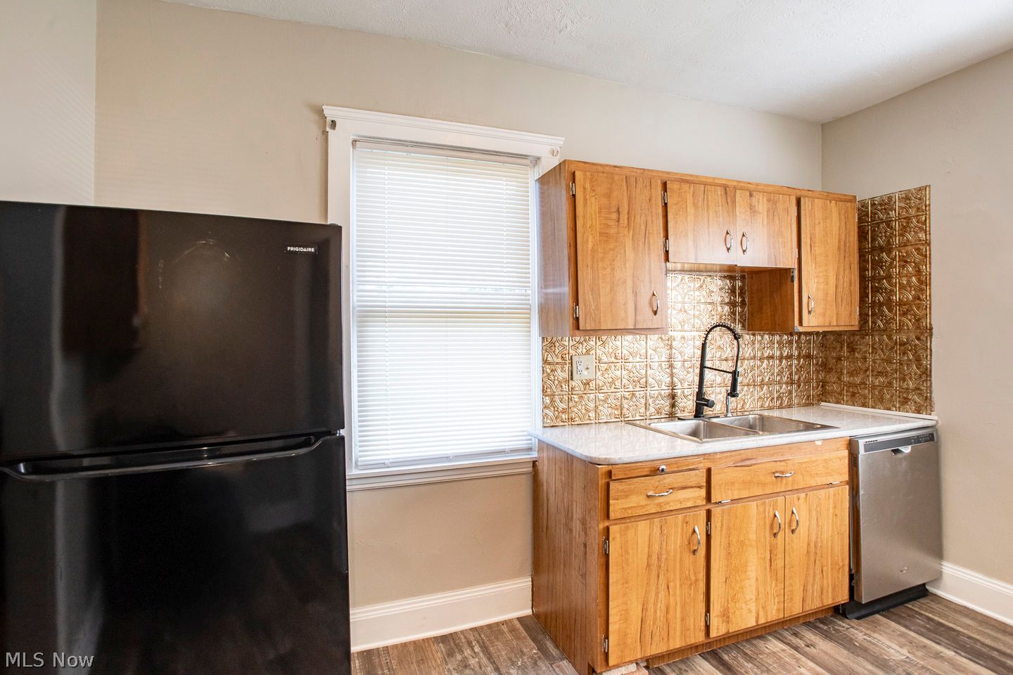 10408 Briggs Road Cleveland OH 44111
