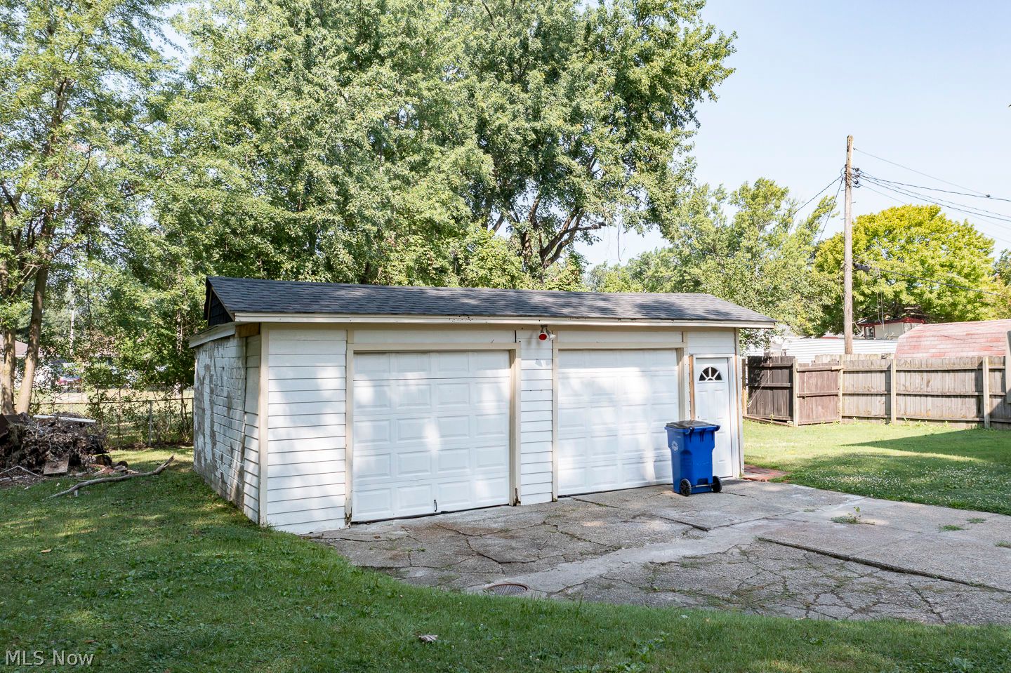 10408 Briggs Road Cleveland OH 44111