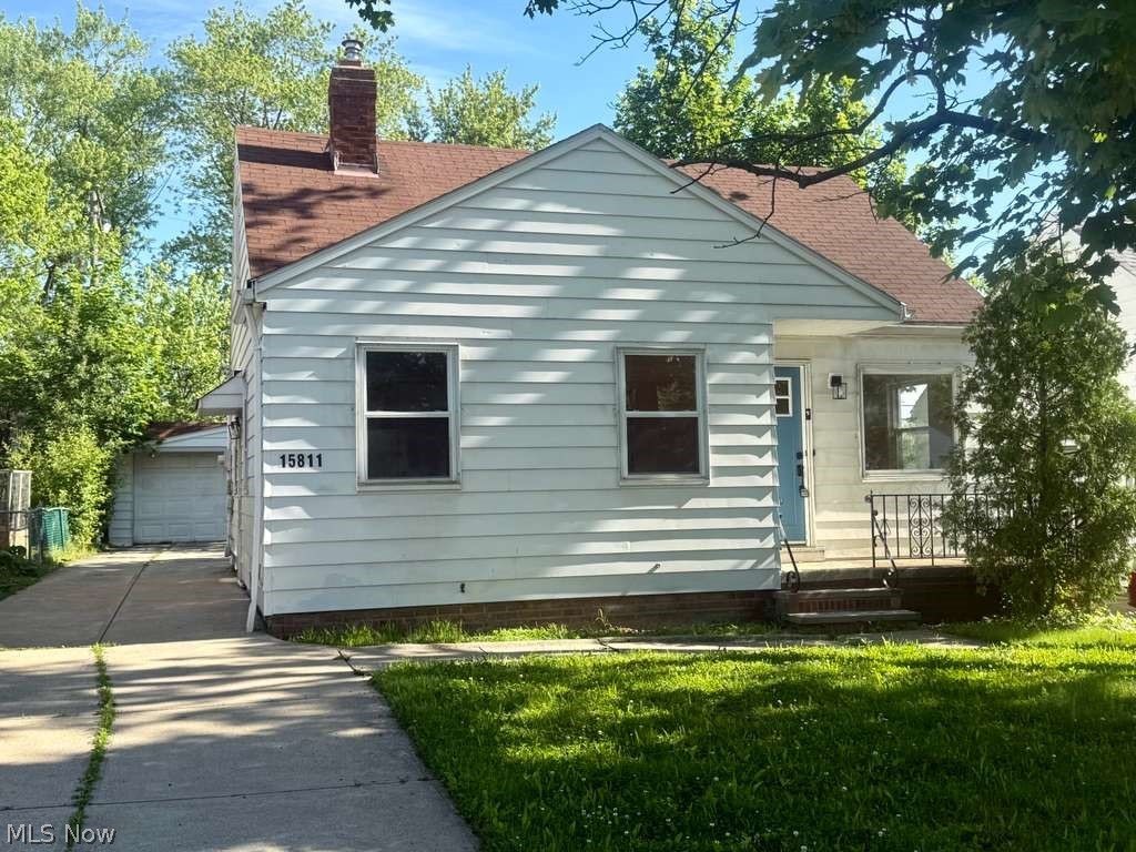 15811 Maplewood Avenue Maple Heights OH 44137