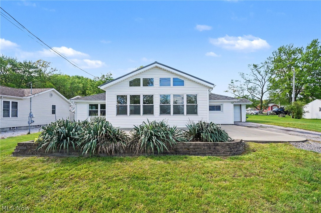 1446 Jersey Street Lake Milton OH 44429