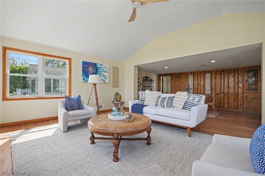 1446 Jersey Street Lake Milton OH 44429