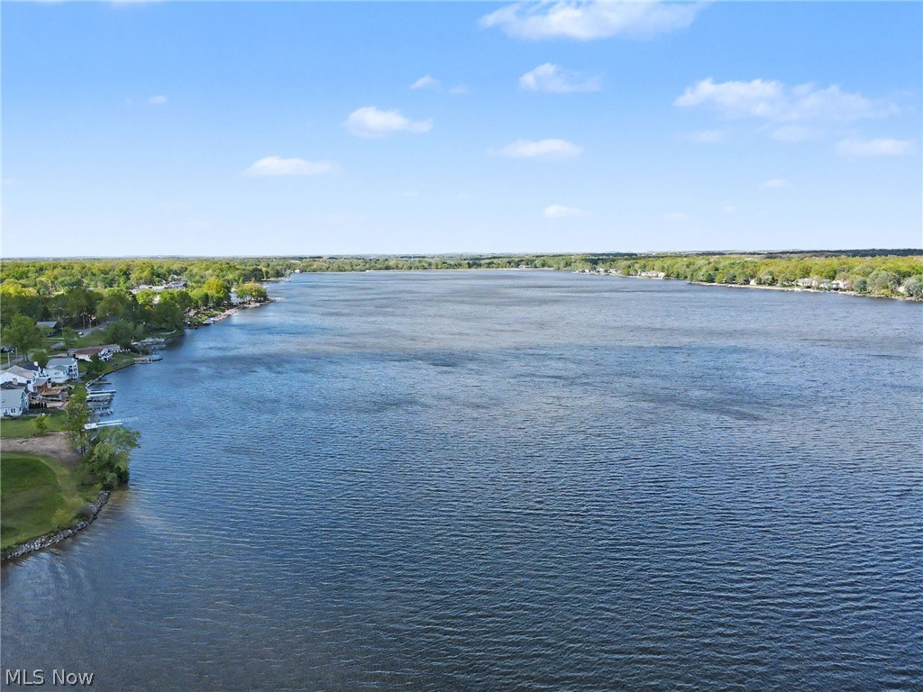 1446 Jersey Street Lake Milton OH 44429