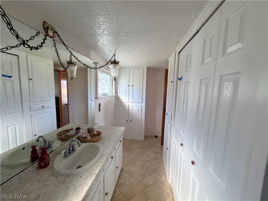 31785 Piedmont-freeport Road Freeport OH 43973