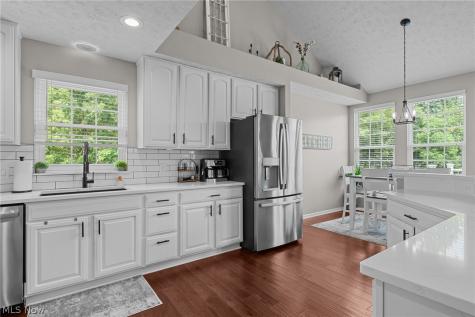 9264 Wellspring Avenue NW North Canton OH 44720