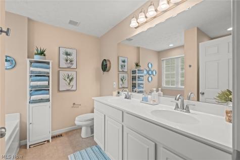 9264 Wellspring Avenue NW North Canton OH 44720