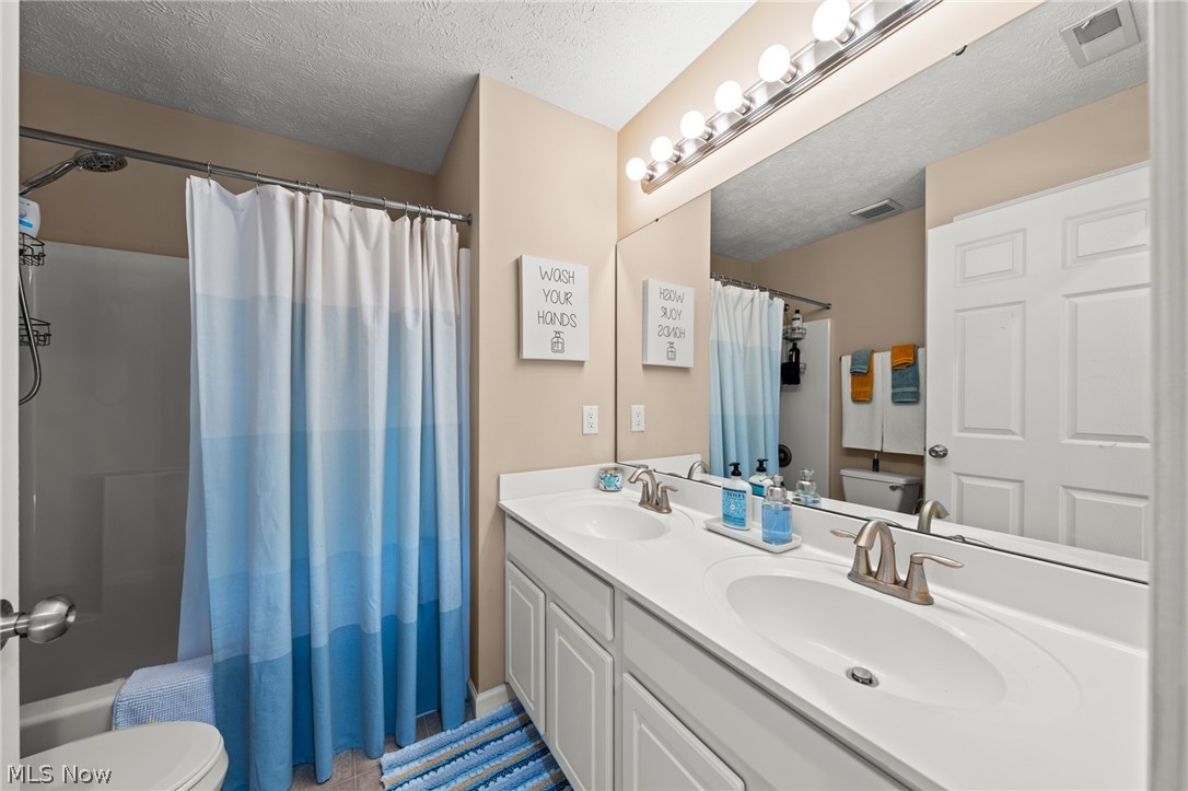 9264 Wellspring Avenue NW North Canton OH 44720