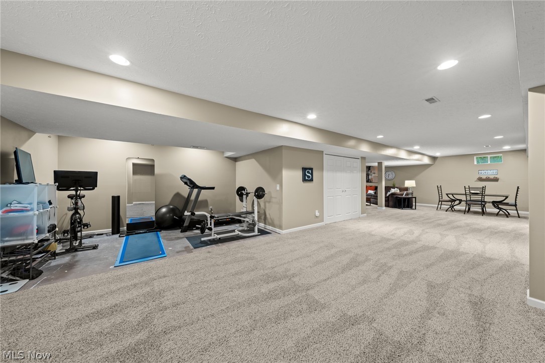 9264 Wellspring Avenue NW North Canton OH 44720