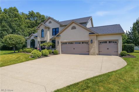 3530 Lamb Circle NW North Canton OH 44720