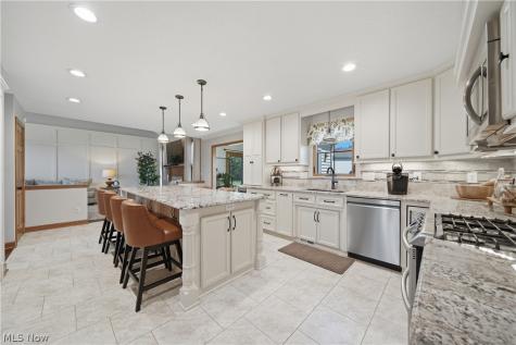 3530 Lamb Circle NW North Canton OH 44720