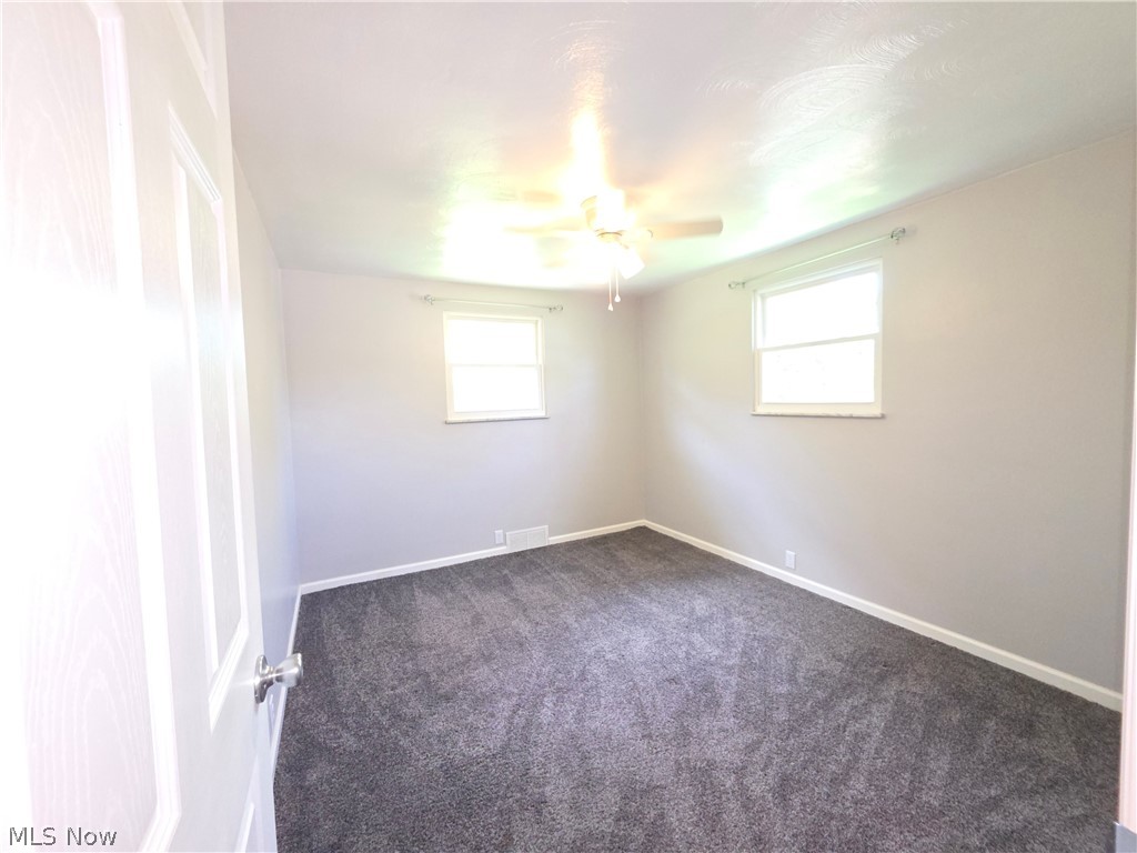 329 Thomas Street Wintersville OH 43953