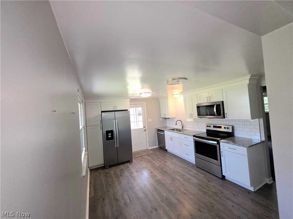 329 Thomas Street Wintersville OH 43953
