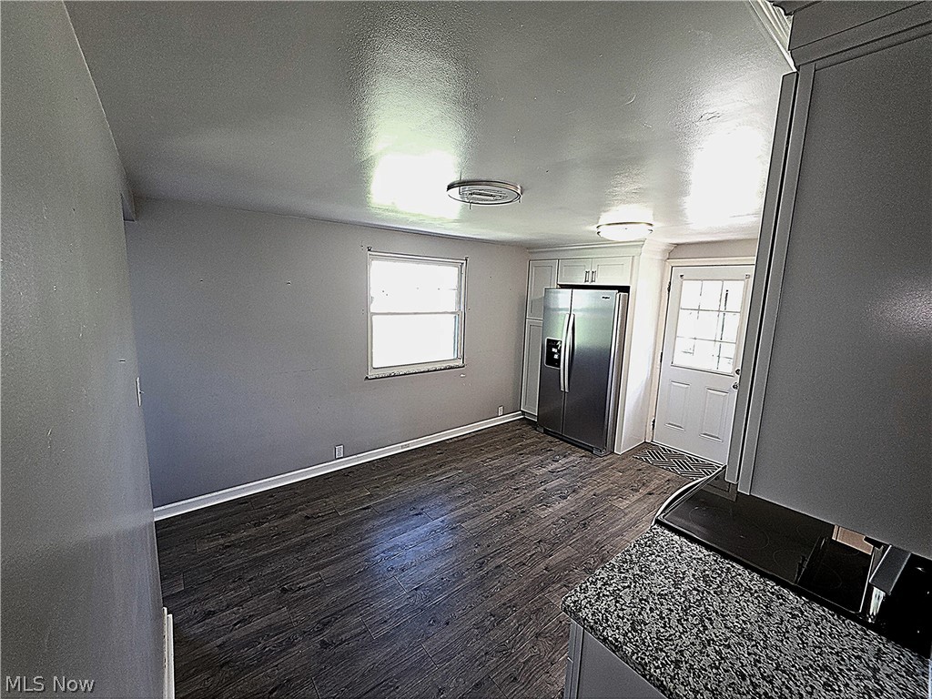 329 Thomas Street Wintersville OH 43953