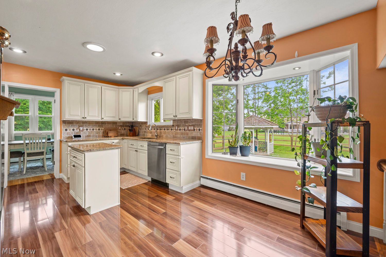 34008 Detroit Road Avon OH 44011