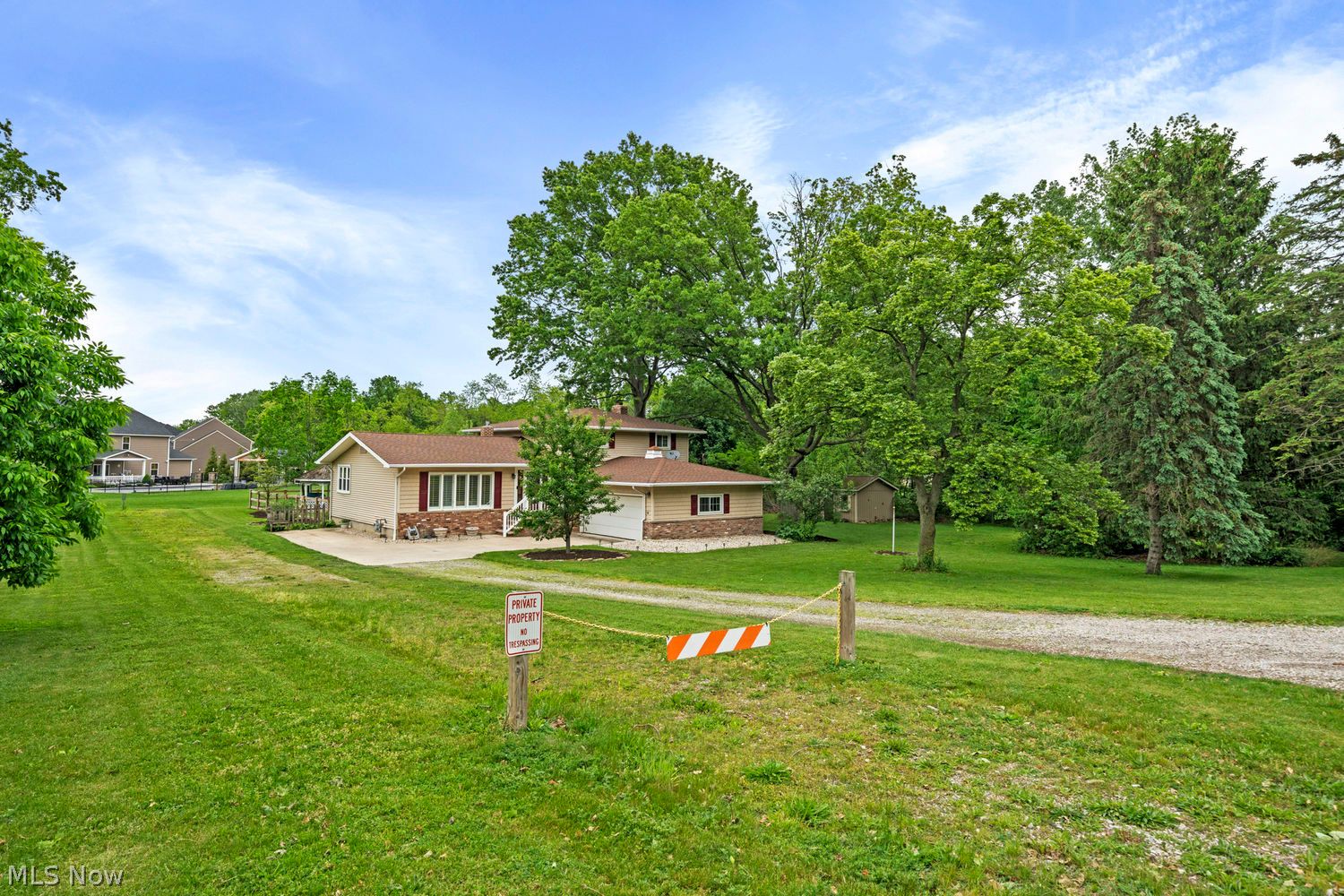 34008 Detroit Road Avon OH 44011