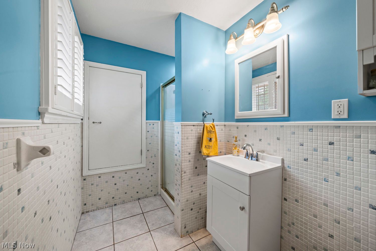 34008 Detroit Road Avon OH 44011